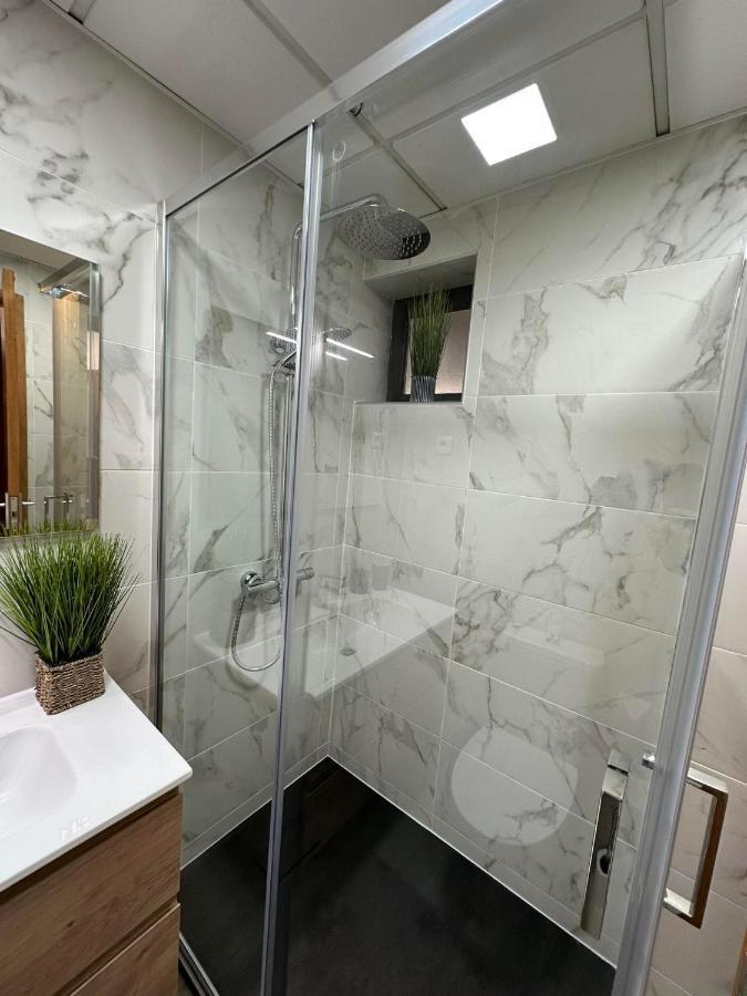 Nature E Al: Thermal Wellness Retreat With Municipal Pools Apartment *